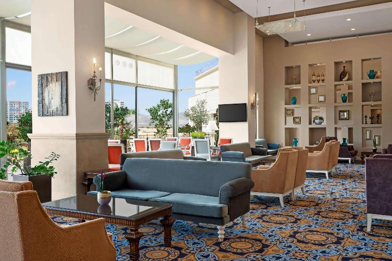 Ramada Plaza by Wyndham Mardin - Lobi