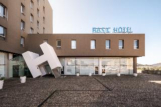 Basic Hotel Braga by Axis otel fotoğrafı