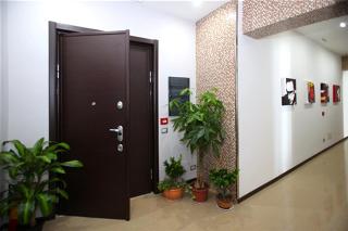 Studio 83