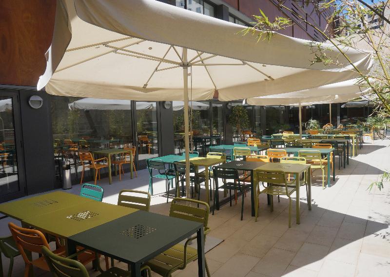 Youth Hostel Pere Tarres - Genel