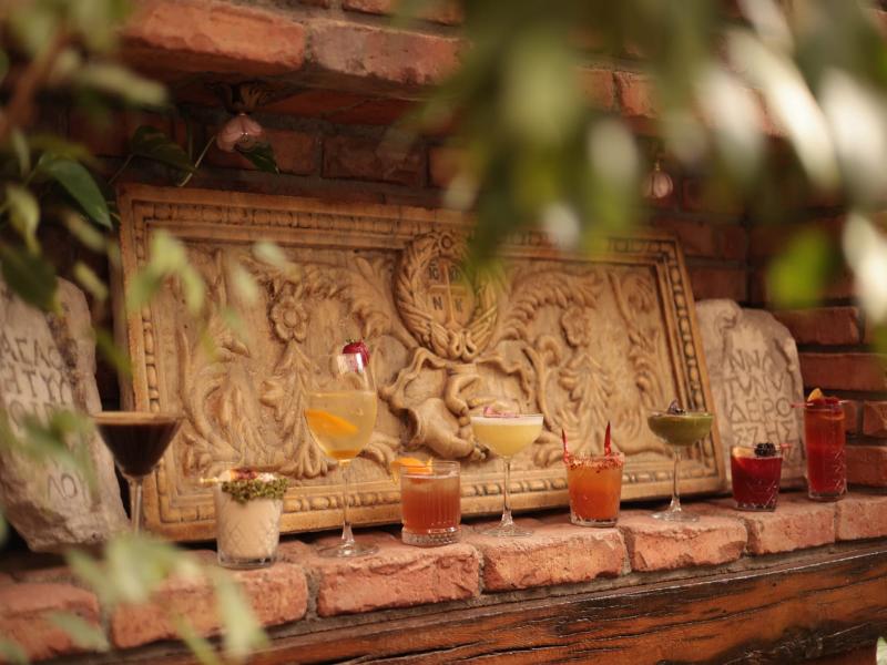 Sacred House - Restoran