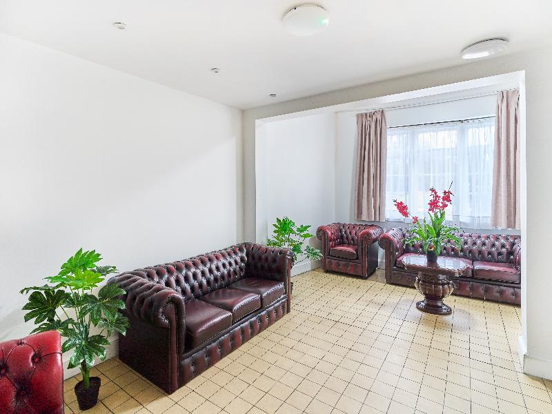 Park Hotel Ilford - Lobi