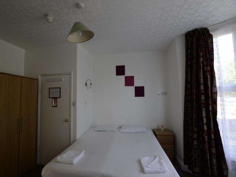 Park Hotel Ilford - Oda