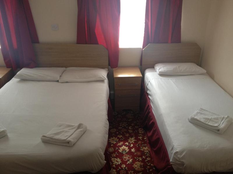 Park Hotel Ilford - Oda