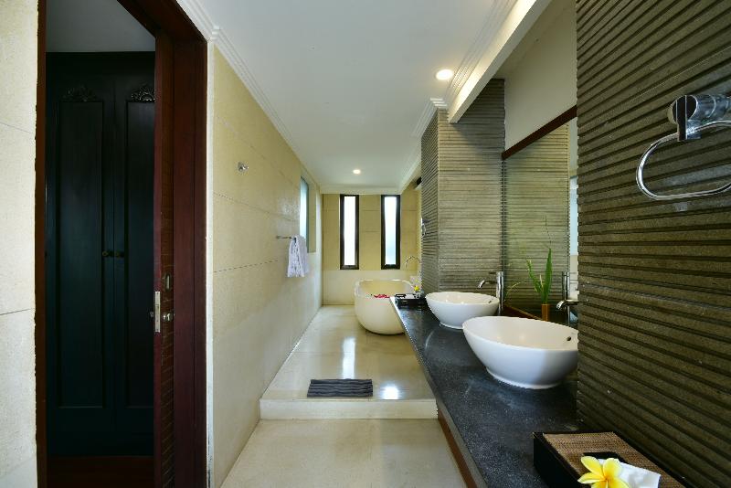 The Khayangan Dreams Villas, Seminyak - Oda