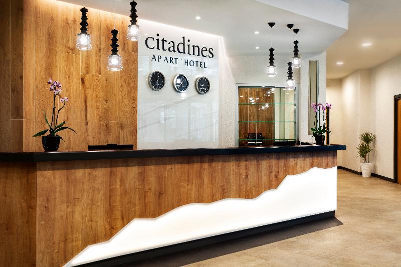 The Gate Hotel City Centre - Lobi
