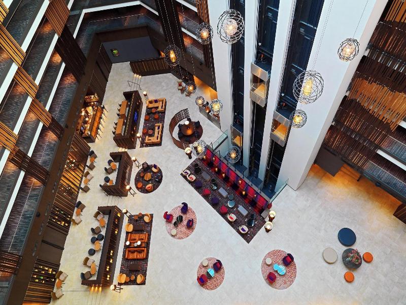 Sheraton Grand Tbilisi Metechi Palace - Lobi