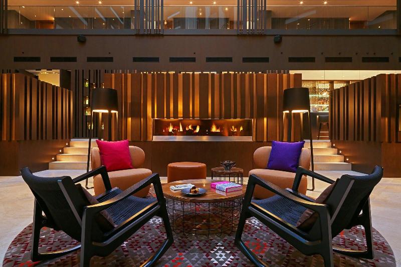 Sheraton Grand Tbilisi Metechi Palace - Lobi