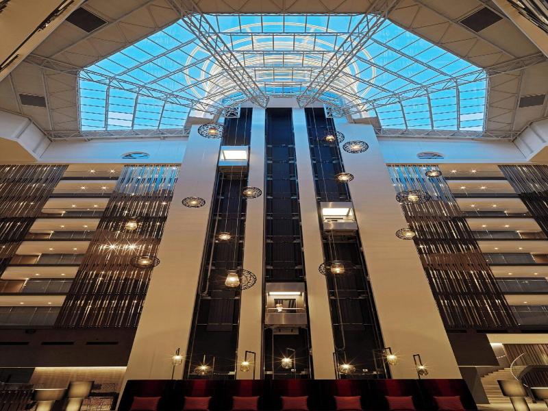 Sheraton Grand Tbilisi Metechi Palace - Lobi