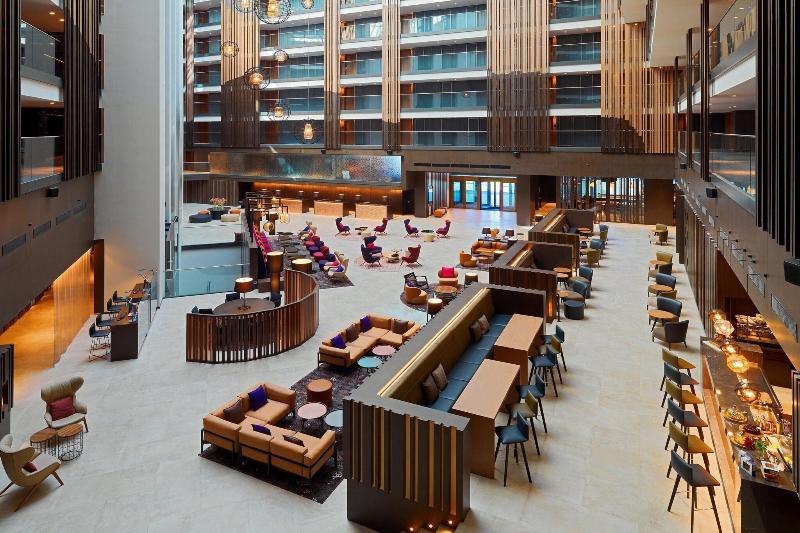 Sheraton Grand Tbilisi Metechi Palace - Lobi