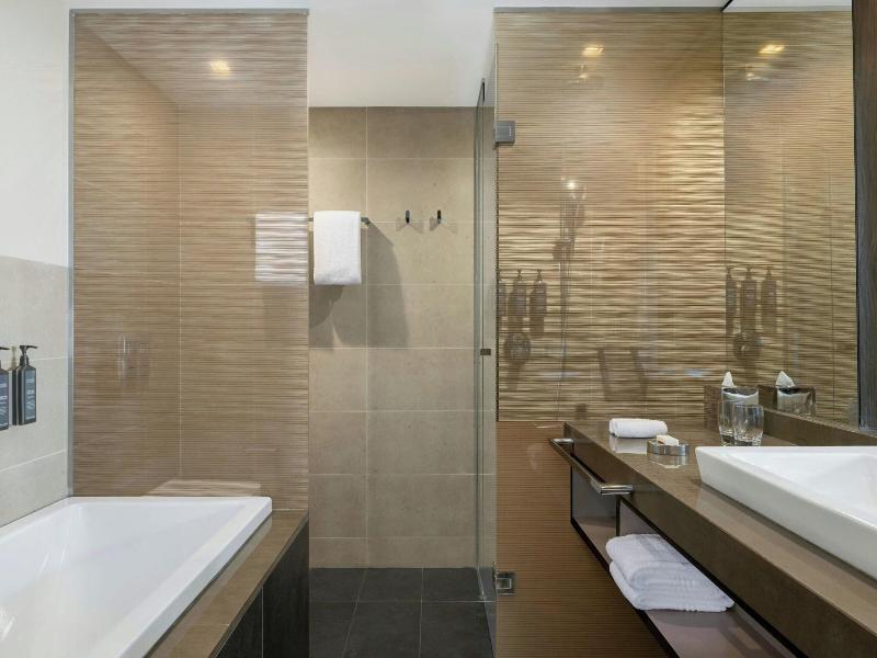 Sheraton Grand Tbilisi Metechi Palace - Oda