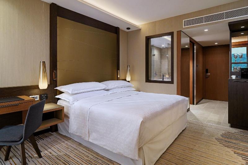 Sheraton Grand Tbilisi Metechi Palace - Oda