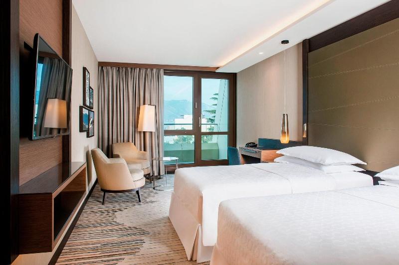 Sheraton Grand Tbilisi Metechi Palace - Oda