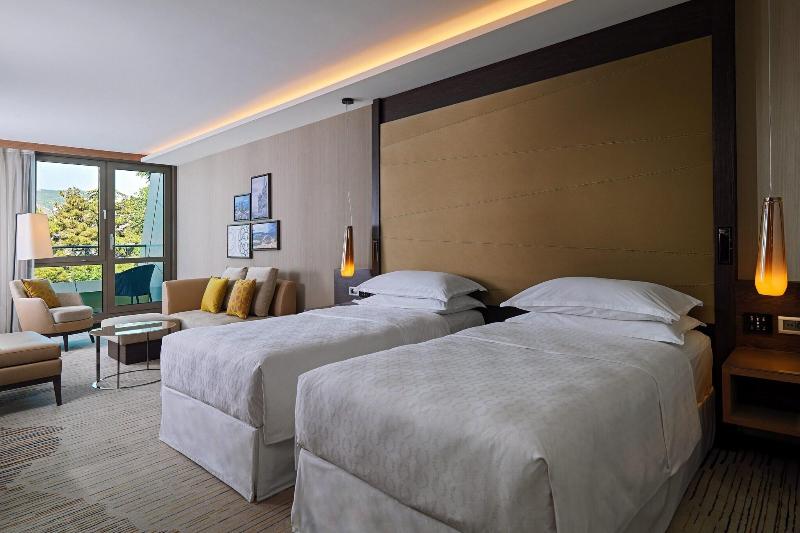 Sheraton Grand Tbilisi Metechi Palace - Oda