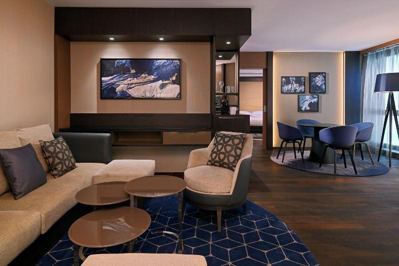 Sheraton Grand Tbilisi Metechi Palace - Oda