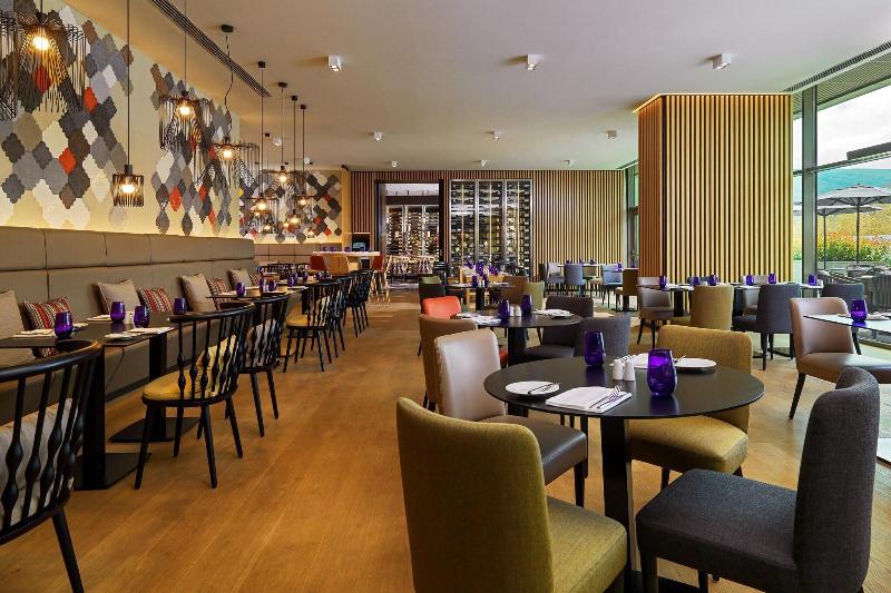 Sheraton Grand Tbilisi Metechi Palace - Restoran