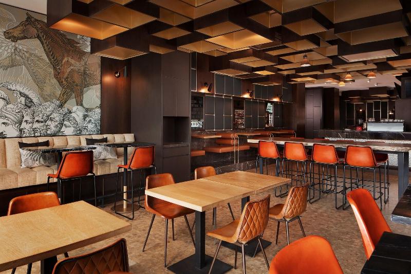 Sheraton Grand Tbilisi Metechi Palace - Restoran
