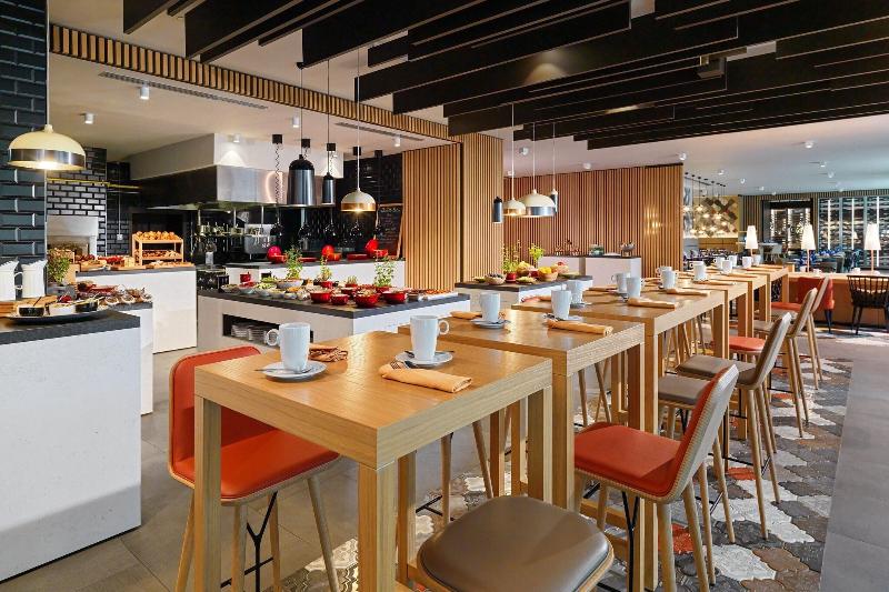 Sheraton Grand Tbilisi Metechi Palace - Restoran