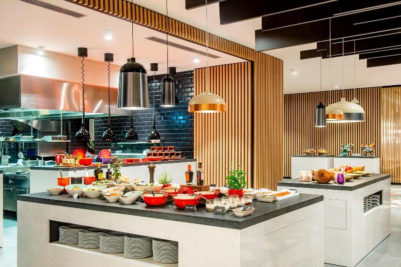 Sheraton Grand Tbilisi Metechi Palace - Restoran