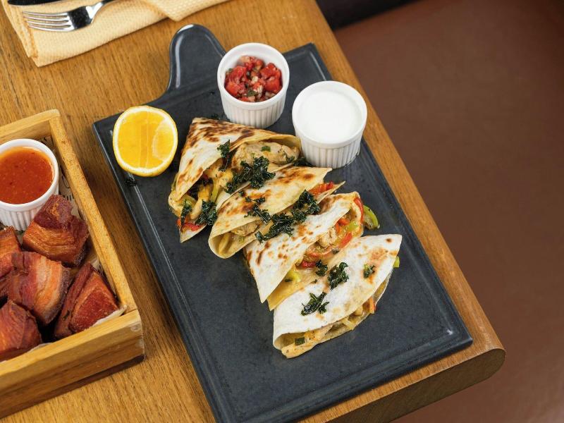 Sheraton Grand Tbilisi Metechi Palace - Restoran