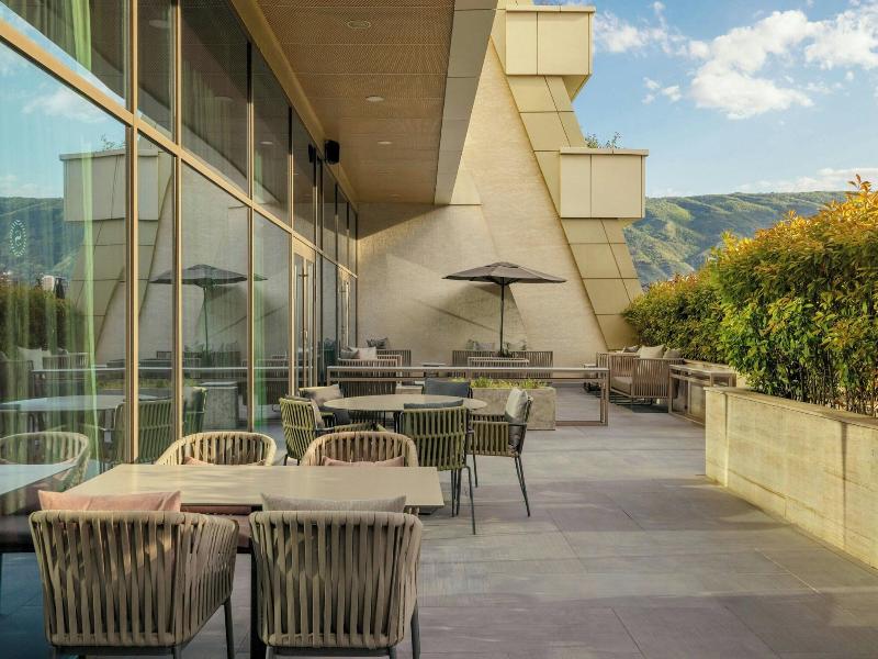 Sheraton Grand Tbilisi Metechi Palace - Restoran