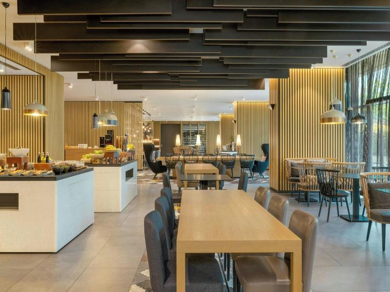 Sheraton Grand Tbilisi Metechi Palace - Restoran