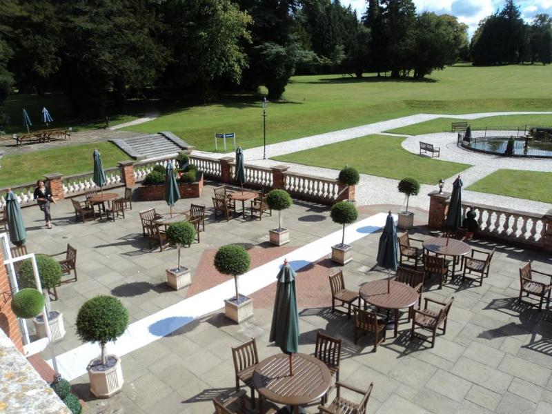 Oakley Hall - Genel