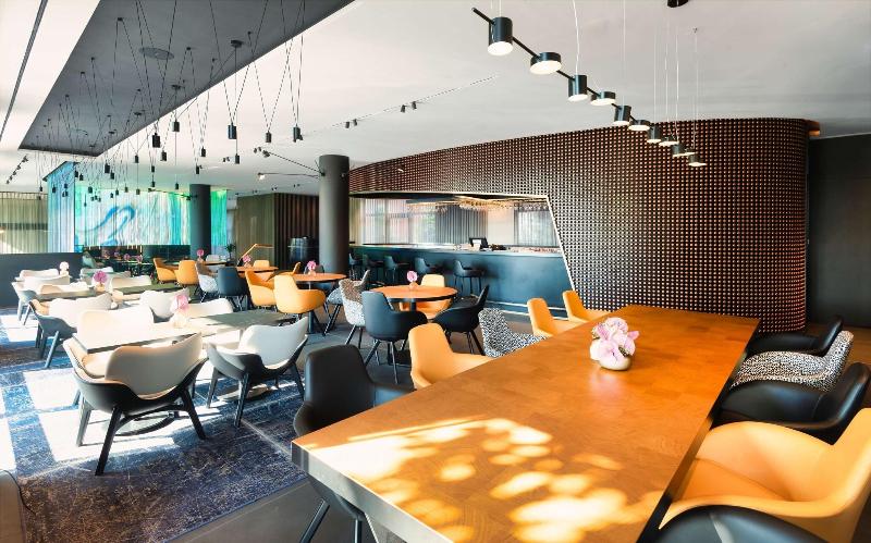 art’otel Budapest powered by Radisson Hotels - Bar