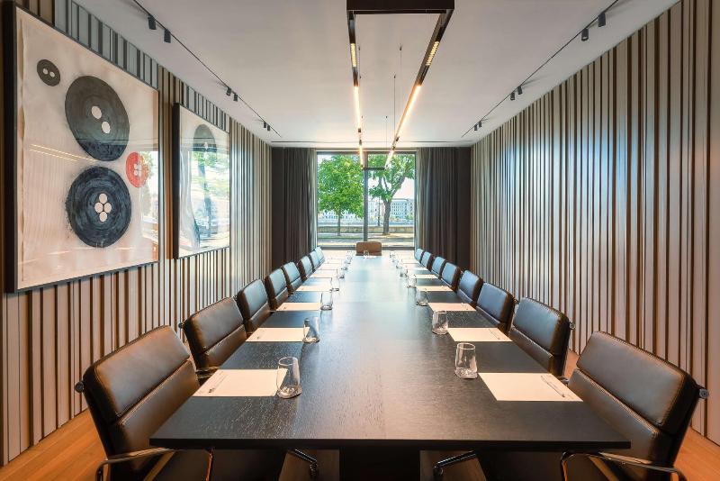 art’otel Budapest powered by Radisson Hotels - Toplantı