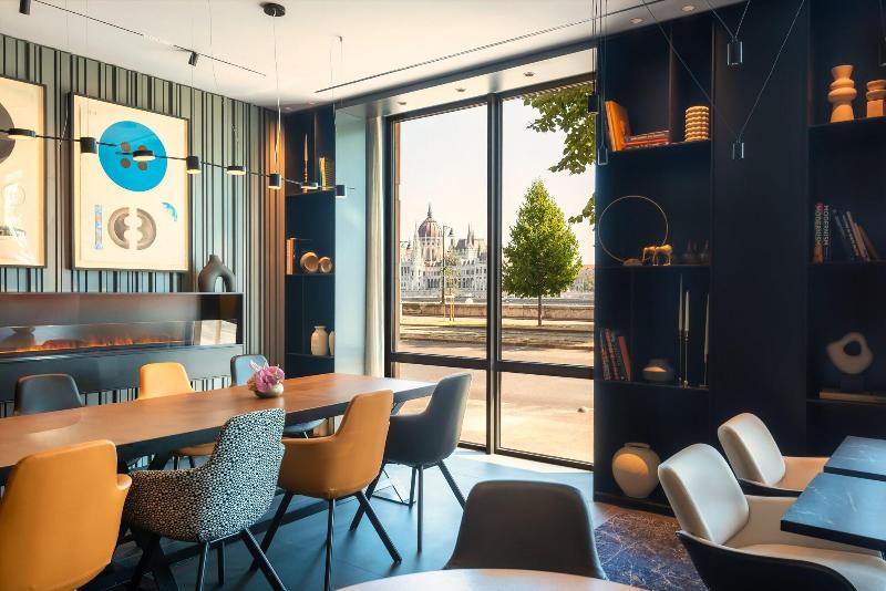 art’otel Budapest powered by Radisson Hotels - Genel
