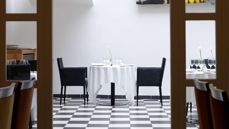 art’otel Budapest powered by Radisson Hotels - Restoran