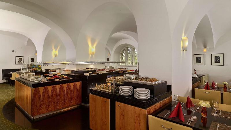 art’otel Budapest powered by Radisson Hotels - Restoran