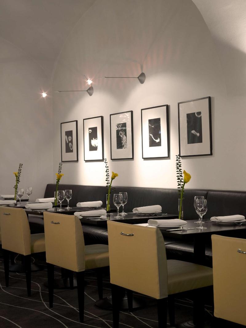 art’otel Budapest powered by Radisson Hotels - Restoran