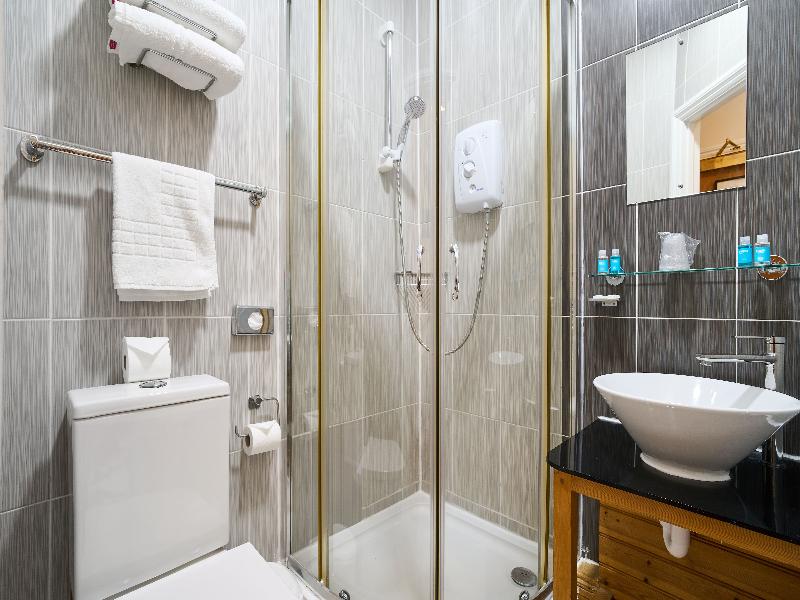 Best Western London Ilford Hotel - Genel