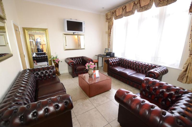 Cranbrook Hotel - Lobi