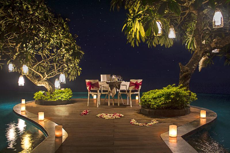 Anantara Uluwatu Bali Resort - Restoran
