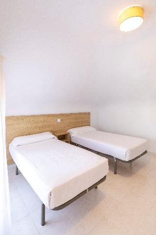 Regollera Apartamentos Turisticos