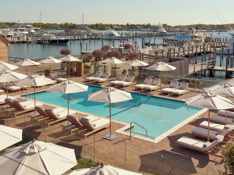 Montauk Yacht Club - Genel