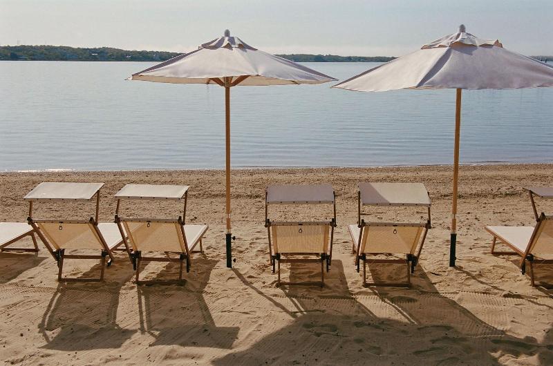 Montauk Yacht Club - Plaj