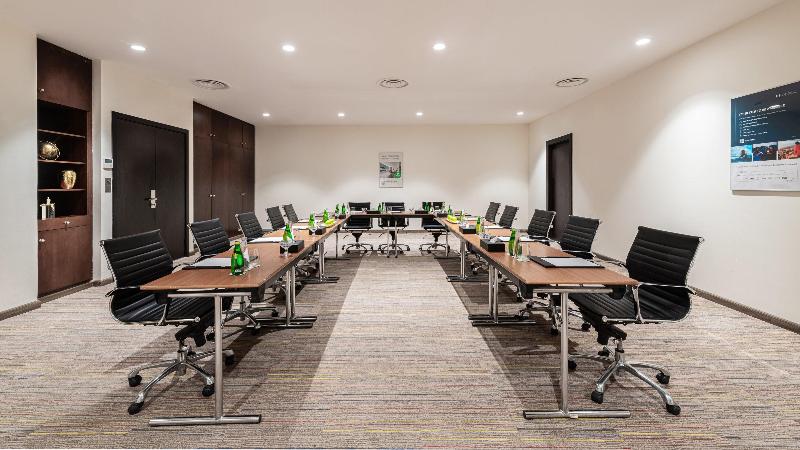 Holiday Inn Al Qasr - Toplantı