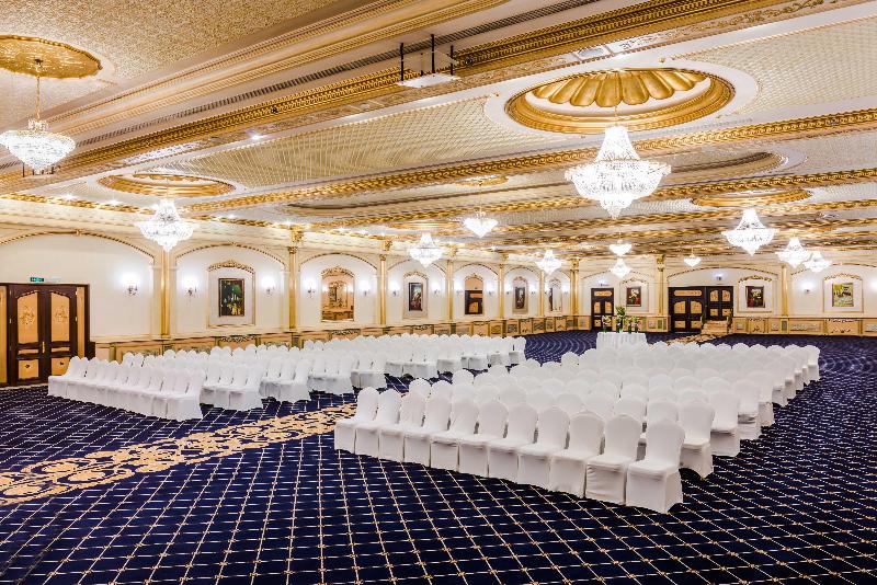 Holiday Inn Al Qasr - Toplantı