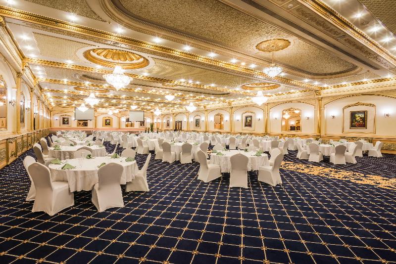 Holiday Inn Al Qasr - Toplantı