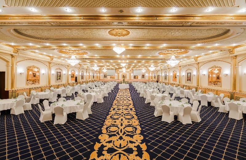 Holiday Inn Al Qasr - Toplantı