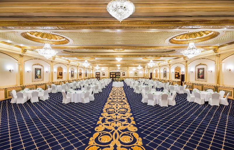 Holiday Inn Al Qasr - Toplantı