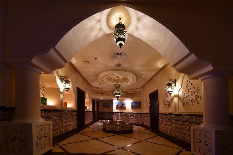 Holiday Inn Al Qasr - Aktivite