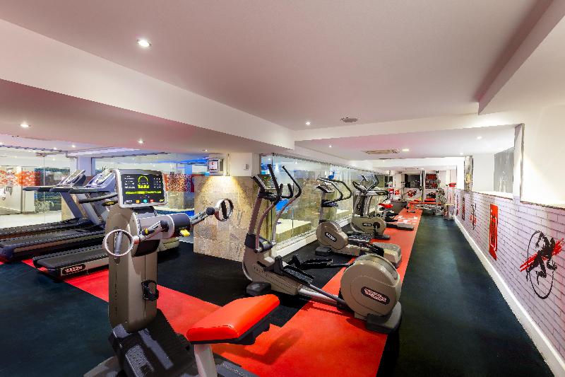 Holiday Inn Al Qasr - Aktivite