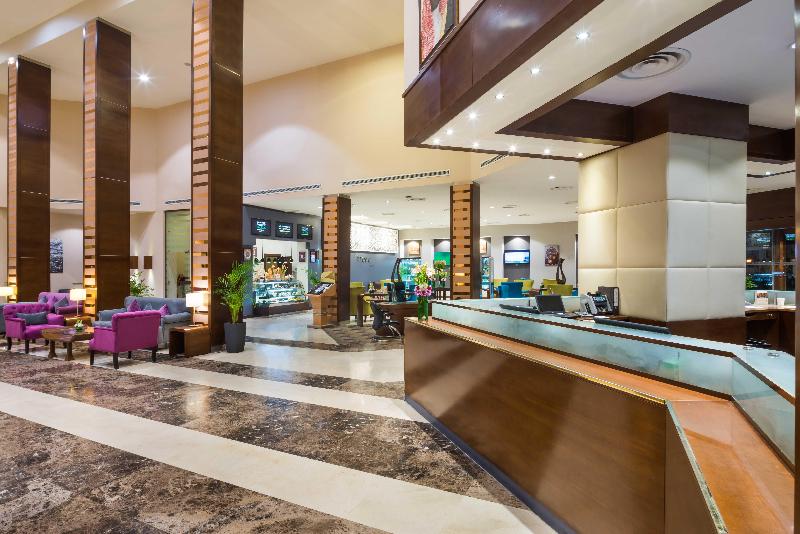 Holiday Inn Al Qasr - Genel