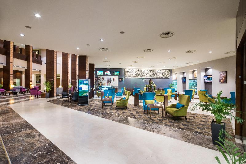 Holiday Inn Al Qasr - Genel