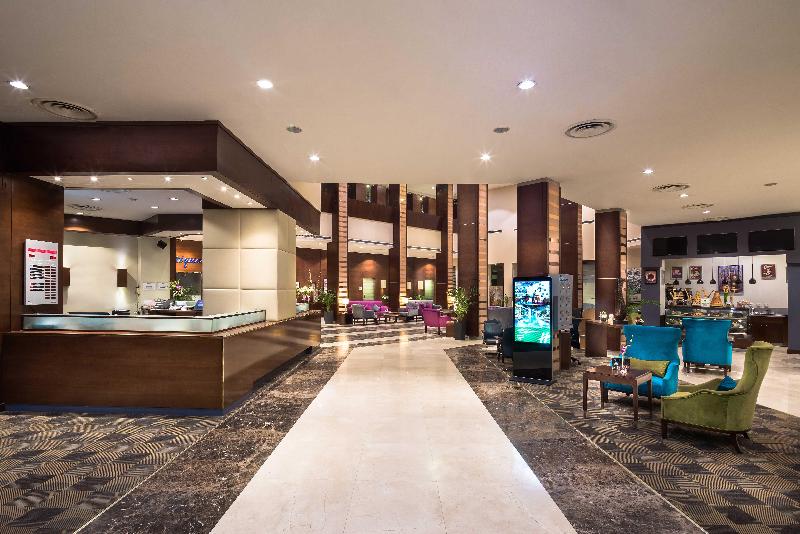 Holiday Inn Al Qasr - Genel