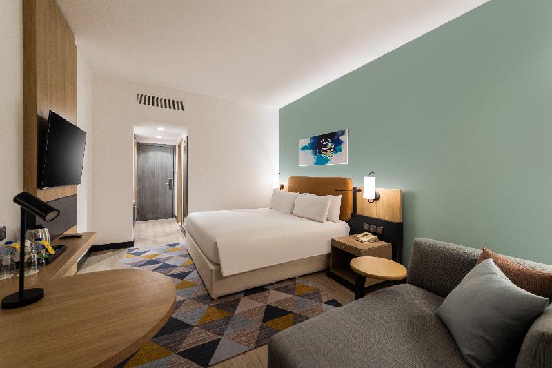 Holiday Inn Al Qasr - Oda